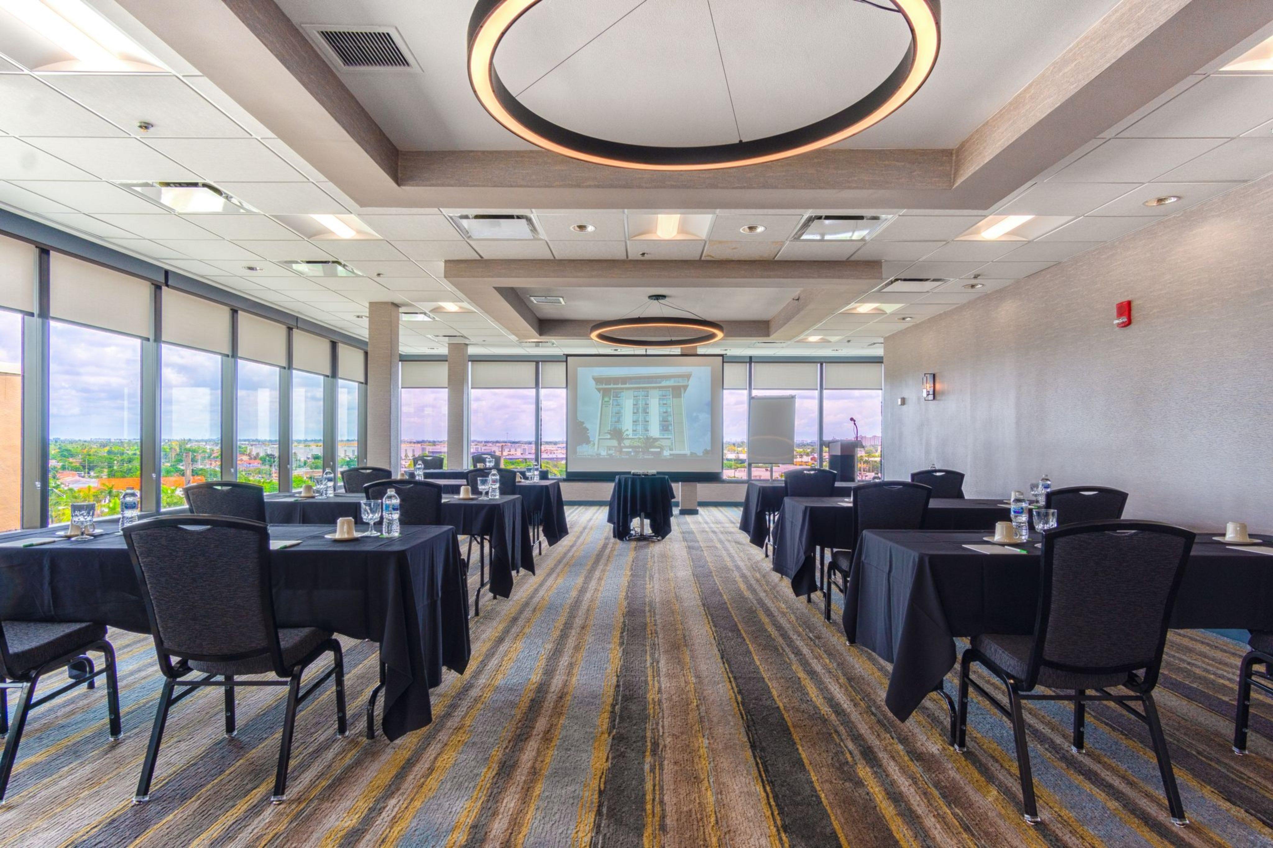 Holiday Inn Miami International Airport By Ihg Miami Springs Bagian luar foto