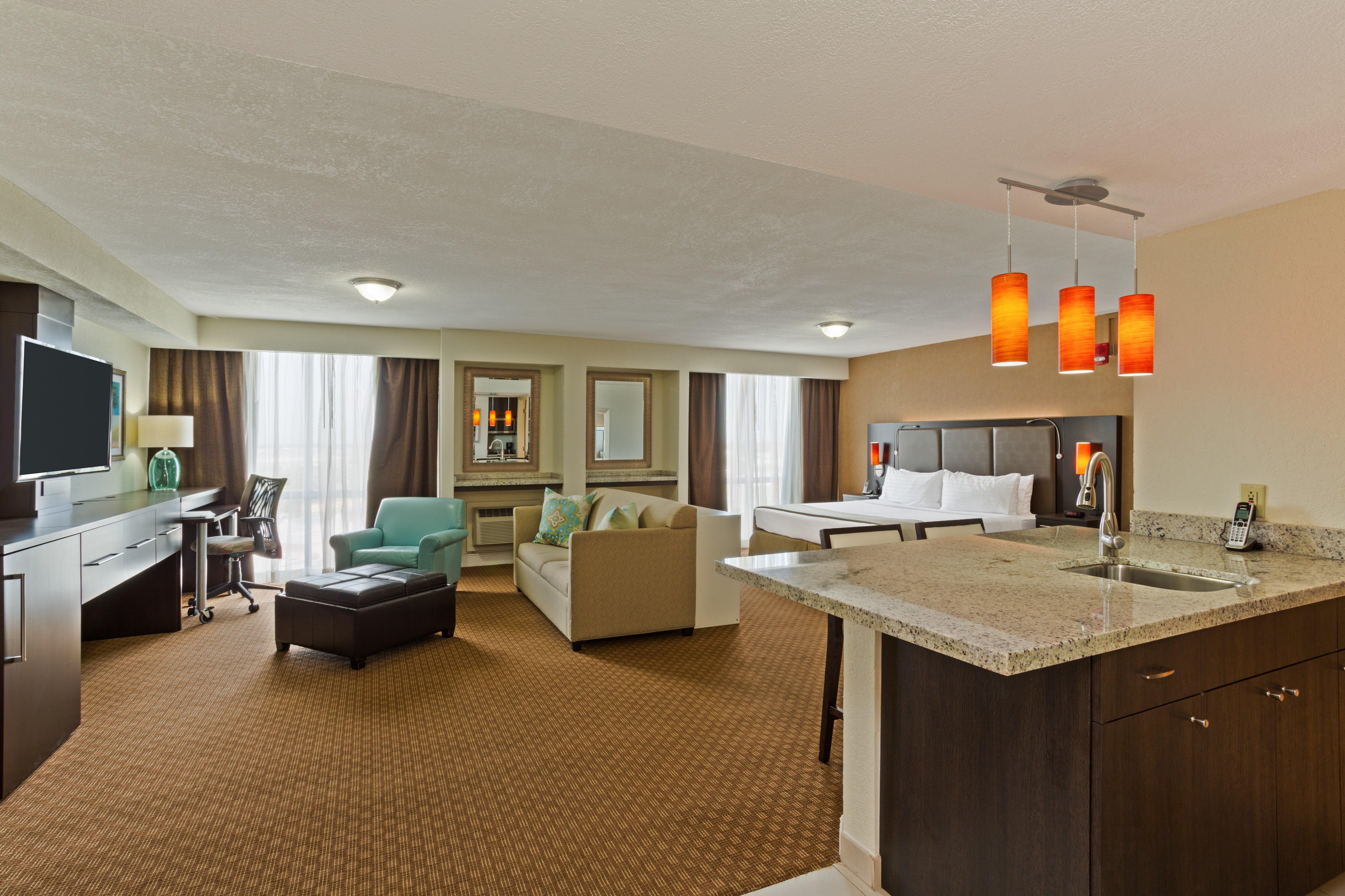 Holiday Inn Miami International Airport By Ihg Miami Springs Bagian luar foto